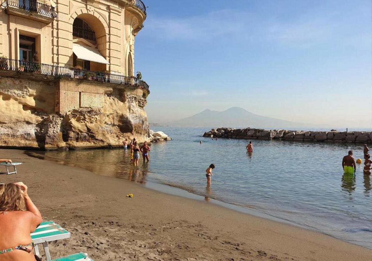 Apartments Hotel Real Suite Napoli Chiaia Mergellina 外观 照片